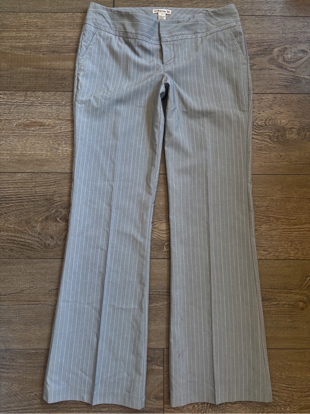 Vintage Y2K Forever 21 Grey White Pinstripe Low Rise Trouser Pants Office Siren